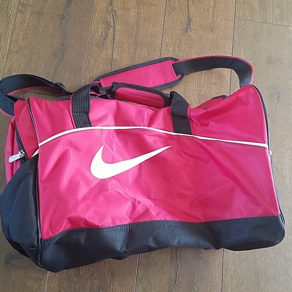 nike duffel bag men